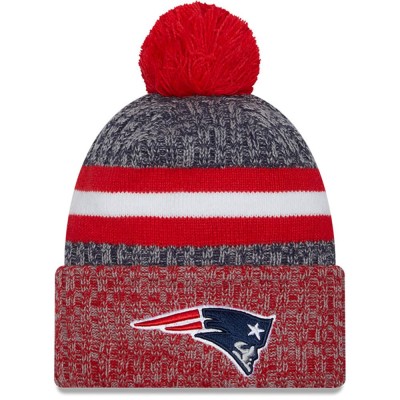 Шапка с помпоном New England Patriots New Era 2023 Sideline Sport Cuffed Knit - Navy/Red