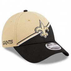 Бейсболка New Orleans Saints New Era 2023 Sideline 9FORTY - Vegas Gold/Black