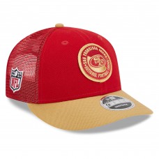 Бейсболка San Francisco 49ers New Era 2023 Sideline Low Profile 9FIFTY - Scarlet/Gold