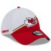 Бейсболка Kansas City Chiefs New Era 2023 Sideline 39THIRTY - White/Red