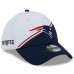 Бейсболка New England Patriots New Era 2023 Sideline 39THIRTY - White/Navy