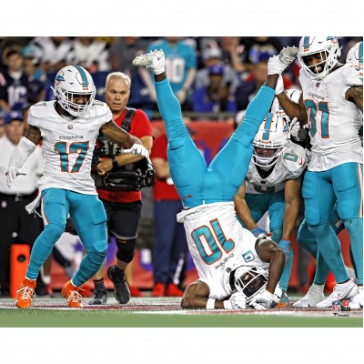 Tyreek Hill Miami Dolphins Unsigned Fanatics Authentic Handstand Touchdown Dance Photograph