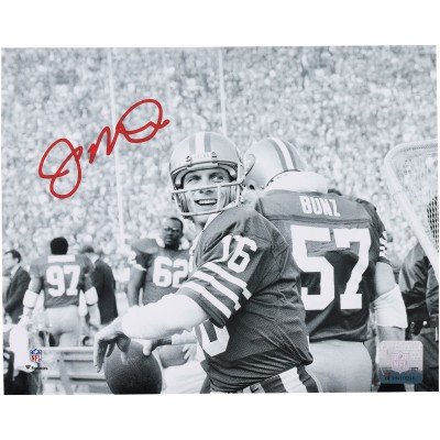 Joe Montana San Francisco 49ers Autographed Fanatics Authentic 8 x 10 Black & White Warm Up Photograph