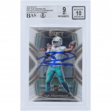 Tua Tagovailoa Miami Dolphins Autographed 2020 Panini Select Club Level #245 Beckett Fanatics Witnessed Authenticated 9/10 Rookie Card