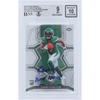Garrett Wilson New York Jets Autographed 2022 Panini Mosaic #311 Beckett Fanatics Witnessed Authenticated 9/10 Rookie Card with 2022 OROY Inscription