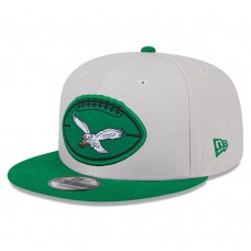 Бейсболка Philadelphia Eagles New Era 2024 Sideline Historic 9FIFTY - Stone/Kelly Green