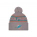 Шапка с помпоном Miami Dolphins New Era Gray 2024 Sideline Sport Cuffed Knit Шапка с помпоном Miami Dolphins New Era Gray 2024 Sideline Sport Cuffed Knit