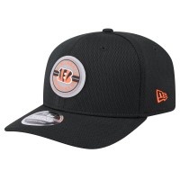 Бейсболка Cincinnati Bengals New Era Black Adventure Patched 9SEVENTY Stretch-Snap