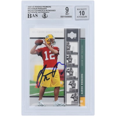 Aaron Rodgers Green Bay Packers Autographed 2005 Upper Deck Rookie Premiere #16 Beckett Fanatics Witnessed Authenticated 9/10 Rookie Card