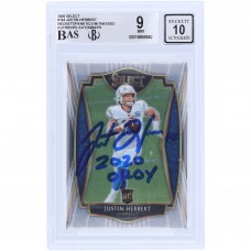 Justin Herbert Los Angeles Chargers Autographed 2020 Panini Select #144 Beckett Fanatics Witnessed Authenticated 9/10 Rookie Card with 2020 OROY Inscription Justin Herbert Los Angeles Chargers Autographed 2020 Panini Select #144 Beckett Fanatics Witnessed Authenticated 9/10 Rookie Card with 2020 OROY Inscription