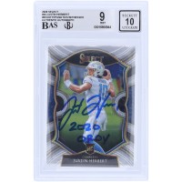 Justin Herbert Los Angeles Chargers Autographed 2020 Panini Select #44 Beckett Fanatics Witnessed Authenticated 9/10 Rookie Card with 2020 OROY Inscription
