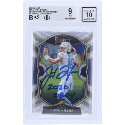 Justin Herbert Los Angeles Chargers Autographed 2020 Panini Select #44 Beckett Fanatics Witnessed Authenticated 9/10 Rookie Card with 2020 OROY Inscription
