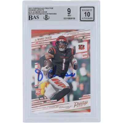 JaMarr Chase Cincinnati Bengals Autographed 2021 Panini Prestige #212 Beckett Fanatics Witnessed Authenticated 9/10 Rookie Card
