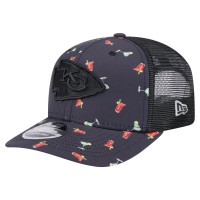 Бейсболка Kansas City Chiefs New Era Navy/Black Adventure Drinks Pattern 9SEVENTY Stretch-Snap