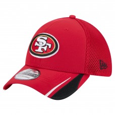 Бейсболка San Francisco 49ers New Era Scarlet Game Day Linear 39THIRTY