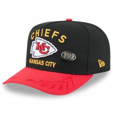 Бейсболка Kansas City Chiefs New Era Black/Red 2025 NFL Draft On Stage A-Frame 59FIFTY