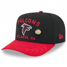 Бейсболка Atlanta Falcons New Era Black/Red 2025 NFL Draft On Stage A-Frame 59FIFTY