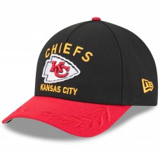 Бейсболка Kansas City Chiefs New Era Black/Red 2025 NFL Draft 9FORTY A-Frame M-Crown