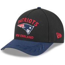 Бейсболка New England Patriots New Era Black/Navy 2025 NFL Draft 9FORTY A-Frame M-Crown