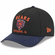 Бейсболка Chicago Bears New Era Black/Navy 2025 NFL Draft 9FORTY A-Frame M-Crown