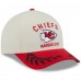 Бейсболка Kansas City Chiefs New Era Cream/Red 2025 NFL Draft 9FORTY A-Frame M-Crown
