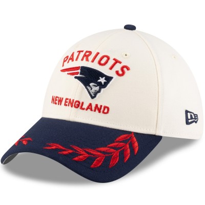 Бейсболка New England Patriots New Era Cream/Navy 2025 NFL Draft 39THIRTY