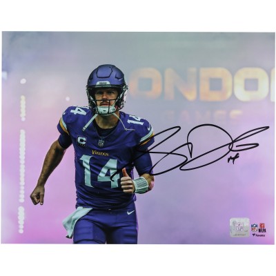 Sam Darnold Minnesota Vikings Autographed Fanatics Authentic 11 x 14 Spotlight Photograph