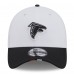 Бейсболка Atlanta Falcons New Era White/Black 2025 NFL Training Camp 39THIRTY
