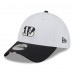 Бейсболка Cincinnati Bengals New Era White/Black 2025 NFL Training Camp 39THIRTY