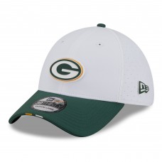 Бейсболка Green Bay Packers New Era White/Green 2025 NFL Training Camp 39THIRTY