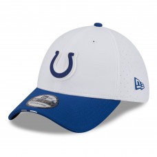 Бейсболка Indianapolis Colts New Era White/Royal 2025 NFL Training Camp 39THIRTY
