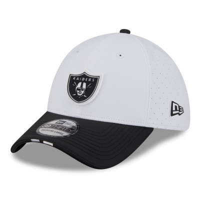Бейсболка Las Vegas Raiders New Era White/Black 2025 NFL Training Camp 39THIRTY