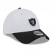 Бейсболка Las Vegas Raiders New Era White/Black 2025 NFL Training Camp 39THIRTY