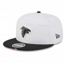 Бейсболка Atlanta Falcons New Era White/Black 2025 NFL Training Camp Split Panel 9FIFTY Snapback