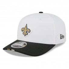 Бейсболка New Orleans Saints New Era White/Black 2025 NFL Training Camp 9SEVENTY