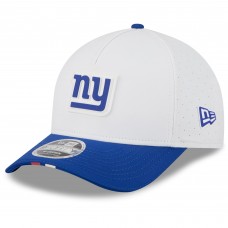 Бейсболка New York Giants New Era White/Royal 2025 NFL Training Camp A-Frame 9FORTY