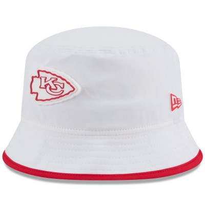 Панама Kansas City Chiefs New Era White 2025 NFL Training Camp Stretch