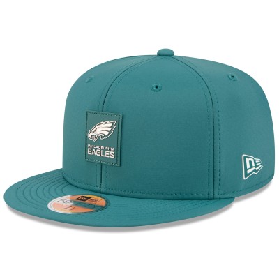 Бейсболка Philadelphia Eagles New Era Midnight Green 2025 Sideline 59FIFTY