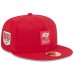 Бейсболка Tampa Bay Buccaneers New Era Red 2025 Sideline 59FIFTY