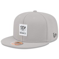 Бейсболка Cincinnati Bengals New Era Gray 2025 Sideline 59FIFTY
