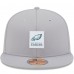 Бейсболка Philadelphia Eagles New Era Gray 2025 Sideline 59FIFTY