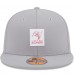 Бейсболка Tampa Bay Buccaneers New Era Gray 2025 Sideline 59FIFTY