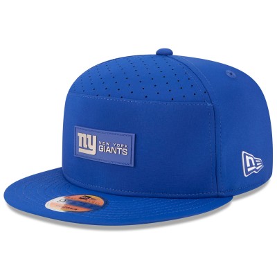 Бейсболка New York Giants New Era Royal 2025 Sideline Split Panel 9FIFTY Snapback