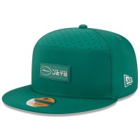 Бейсболка New York Jets New Era Green 2025 Sideline Split Panel 9FIFTY Snapback