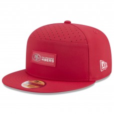Бейсболка San Francisco 49ers New Era Scarlet 2025 Sideline Split Panel 9FIFTY Snapback