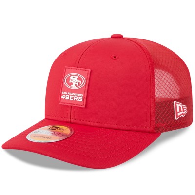 Бейсболка San Francisco 49ers New Era Scarlet 2025 Sideline 9SEVENTY Trucker