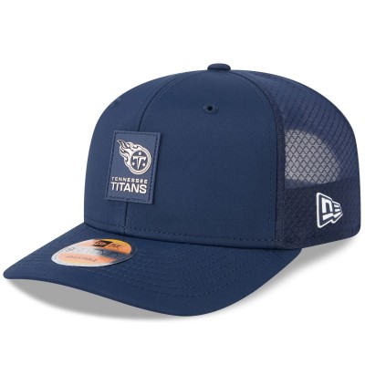 Бейсболка Tennessee Titans New Era Navy 2025 Sideline 9SEVENTY Trucker
