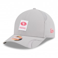 Бейсболка San Francisco 49ers New Era Gray 2025 Sideline M-Crown 9FORTY