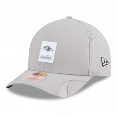 Бейсболка Baltimore Ravens New Era Gray 2025 Sideline M-Crown 9FORTY