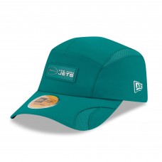 Бейсболка New York Jets New Era Green 2025 Sideline Runner